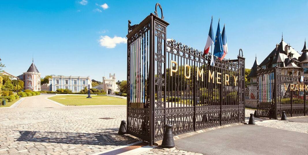 Champagne Tour- Pommery, Reims