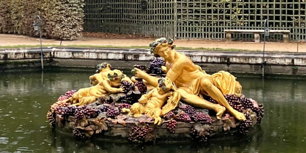 Baccus Fountain in the gardens