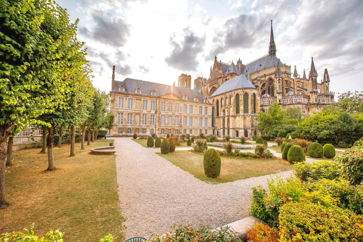 Champagne tour from paris, Reims Cathedral