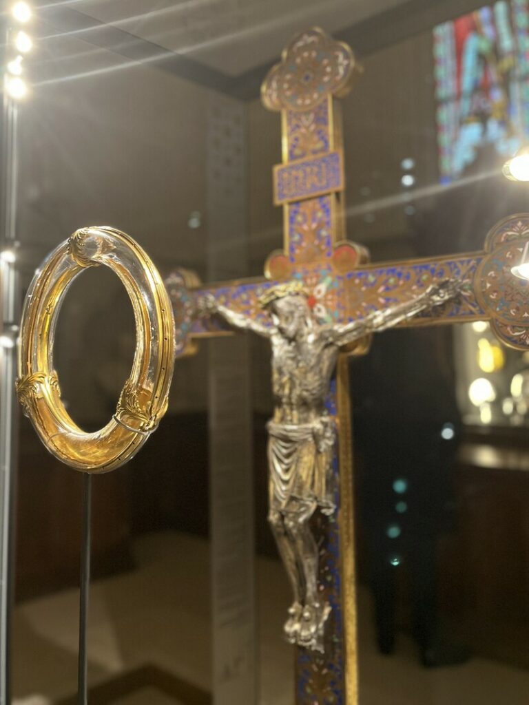 Crown of Thorns 19th century reliquary