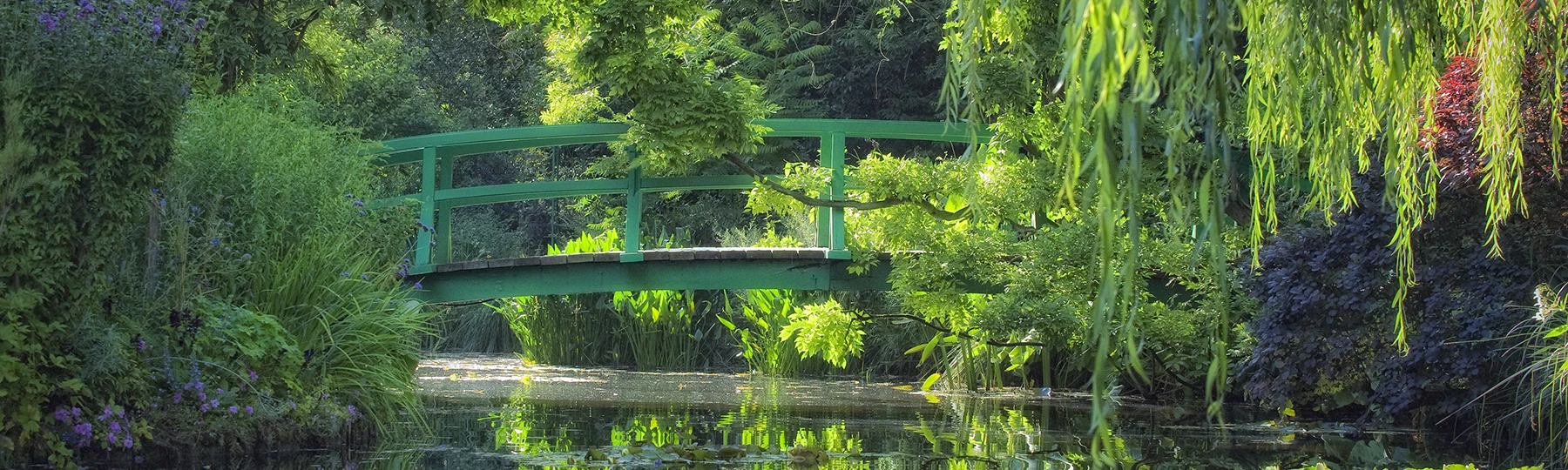 Giverny and Versailles Private Tour