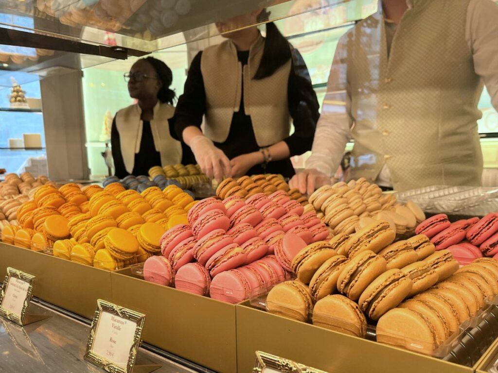 Paris Food Tour Macarons