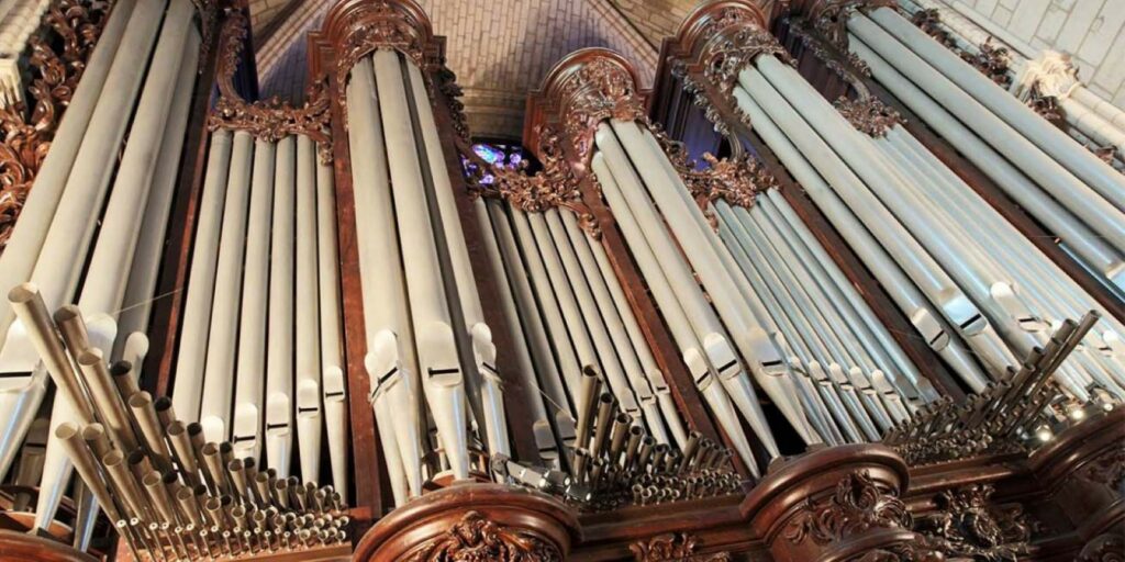 Great organ of Notre Dame cathedral