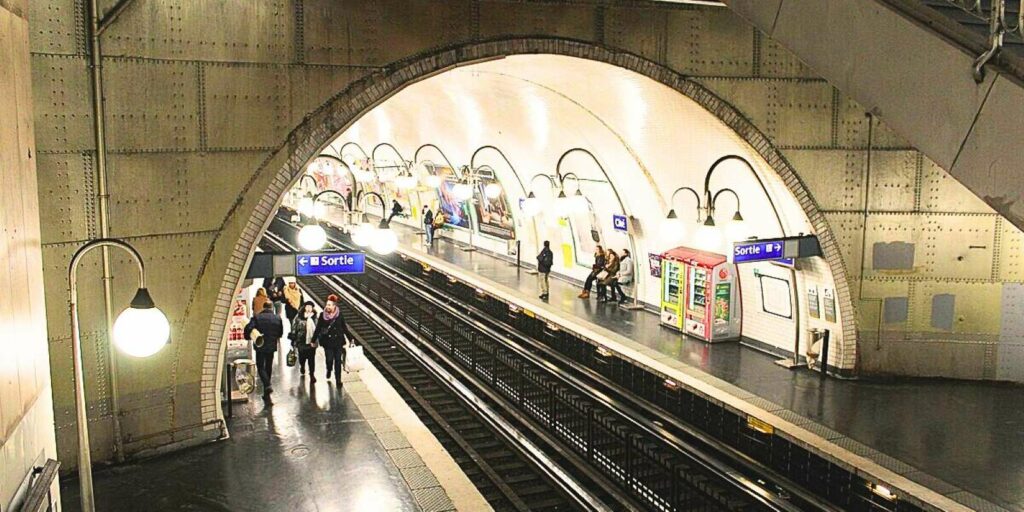Cité Metro Station, Ile de la Cité, Paris
