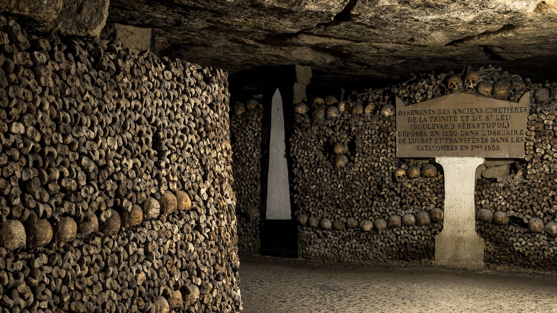 Catacombs private tour